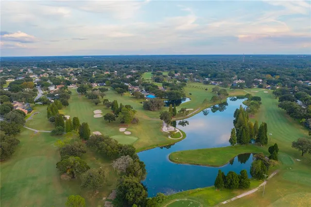 $429,000 | 2558 Brimhollow Drive, Valrico, FL 33596