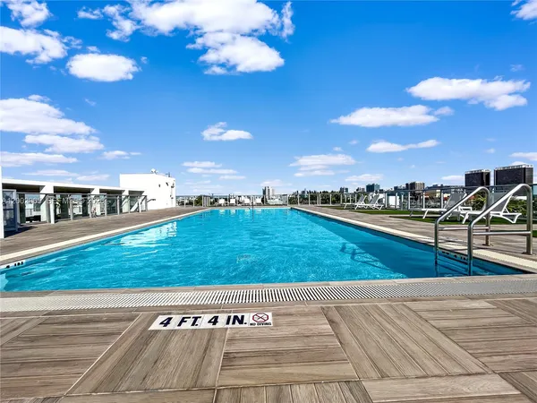 $5,250 | 1025 92nd Street, Unit 401, Bay Harbor Islands, FL 33154