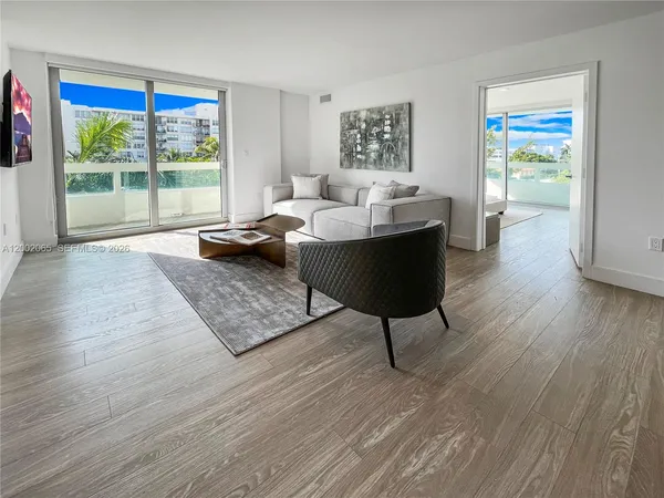 $5,250 | 1025 92nd Street, Unit 401, Bay Harbor Islands, FL 33154