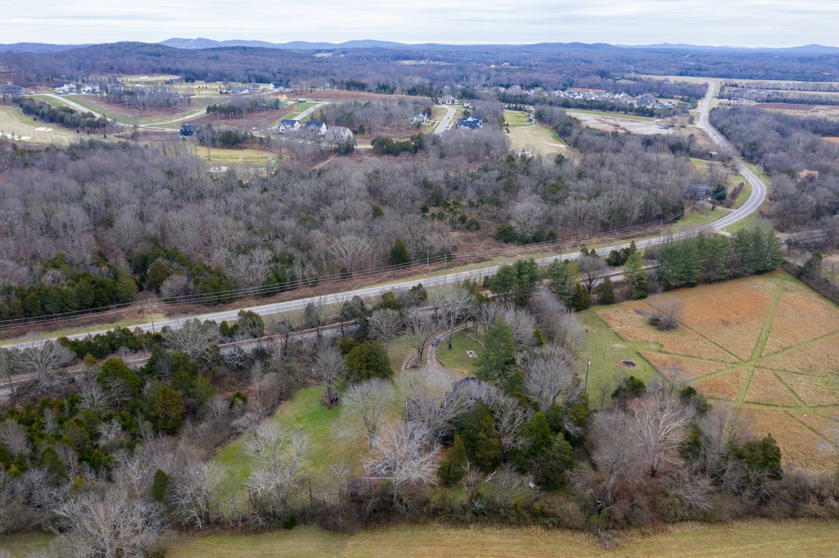 6455 Cox Road College Grove, TN 37046 - Photo 2 of 29 Gallery Image 2