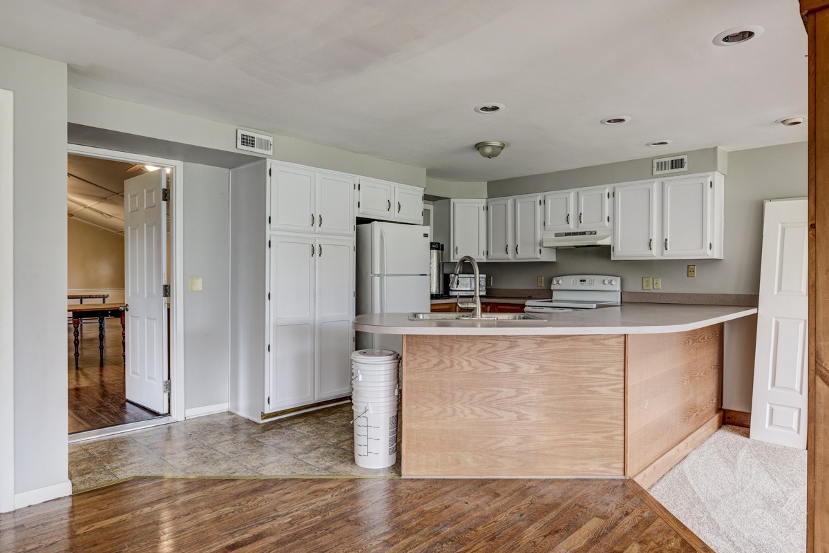 6455 Cox Road College Grove, TN 37046 - Photo 21 of 29 Gallery Image 21