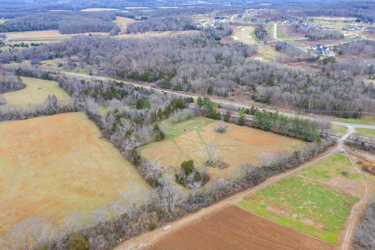 6455 Cox Road College Grove, TN 37046 - Photo 28 of 29 Gallery Image 28