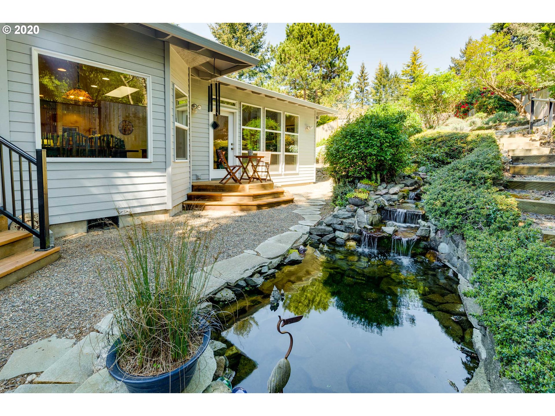 5249 Southwest Dosch Road Portland, OR 97239 - Photo 27 of 32 Gallery Image 27