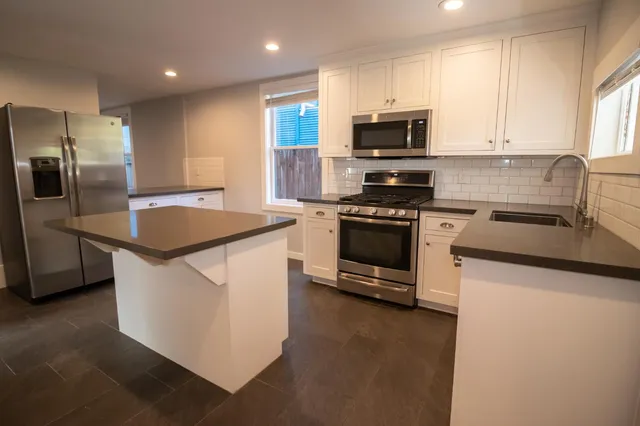 $925,000 | 1317 D Street, Sacramento, CA 95814