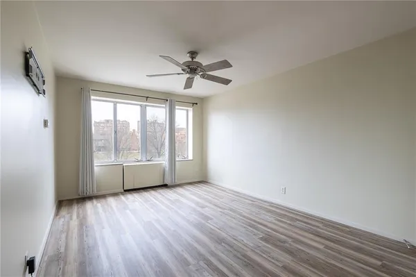 $299,000 | 221 West 48th Street, Unit 803, Kansas City, MO 64112