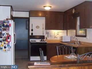 502 Ehret Road Fairless Hills, PA 19030 - Photo 2 of 6 Gallery Image 2