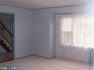 502 Ehret Road Fairless Hills, PA 19030 - Photo 4 of 6 Gallery Image 4