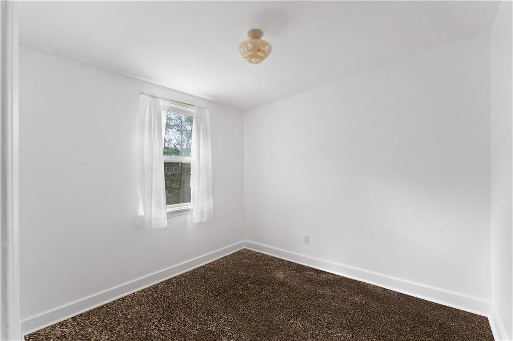 127 Bartley Road Pittsburgh, PA 15241 - Photo 10 of 17 Gallery Image 10