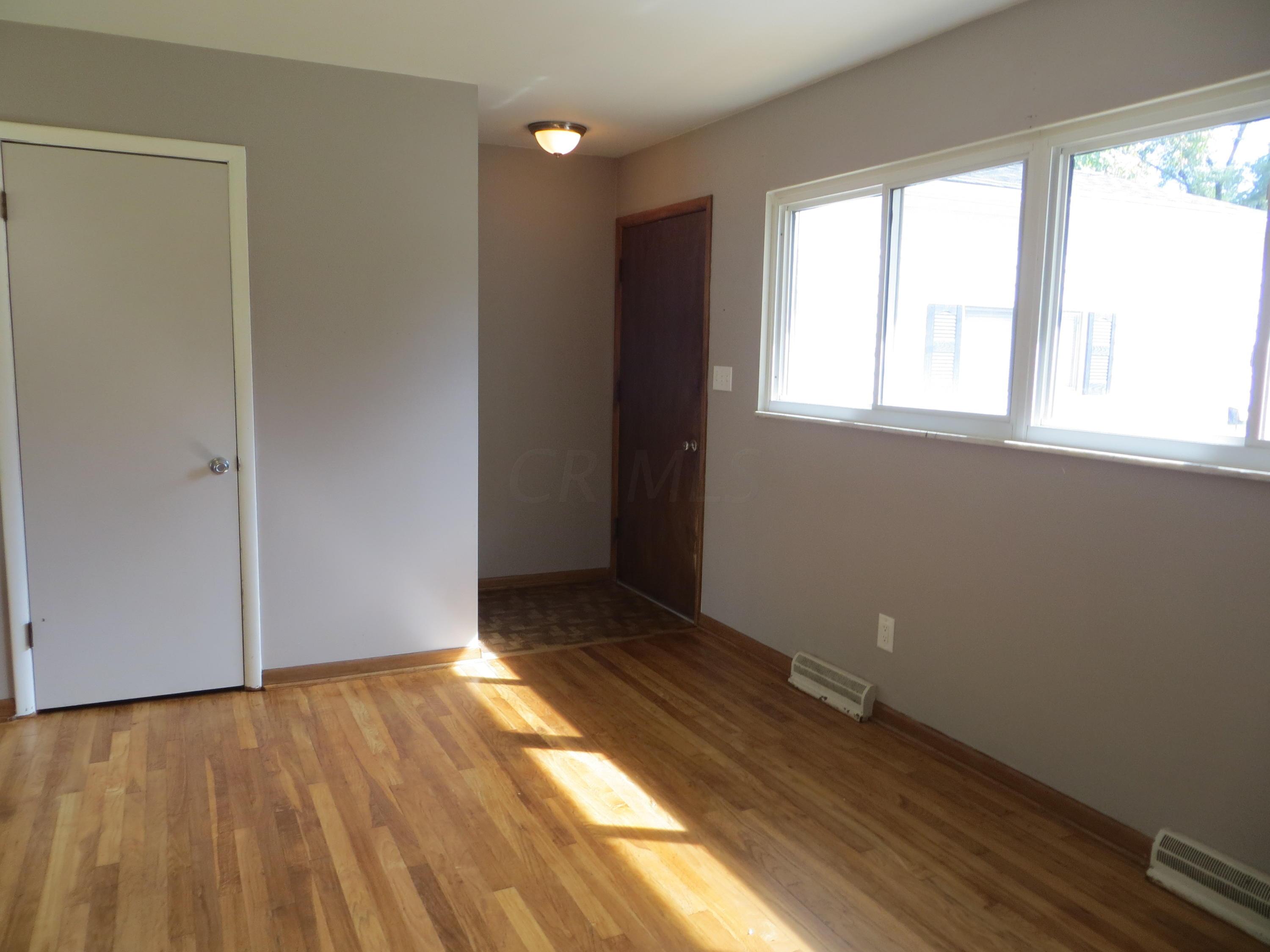 212 Cherrington Road Westerville, OH 43081 - Photo 31 of 38