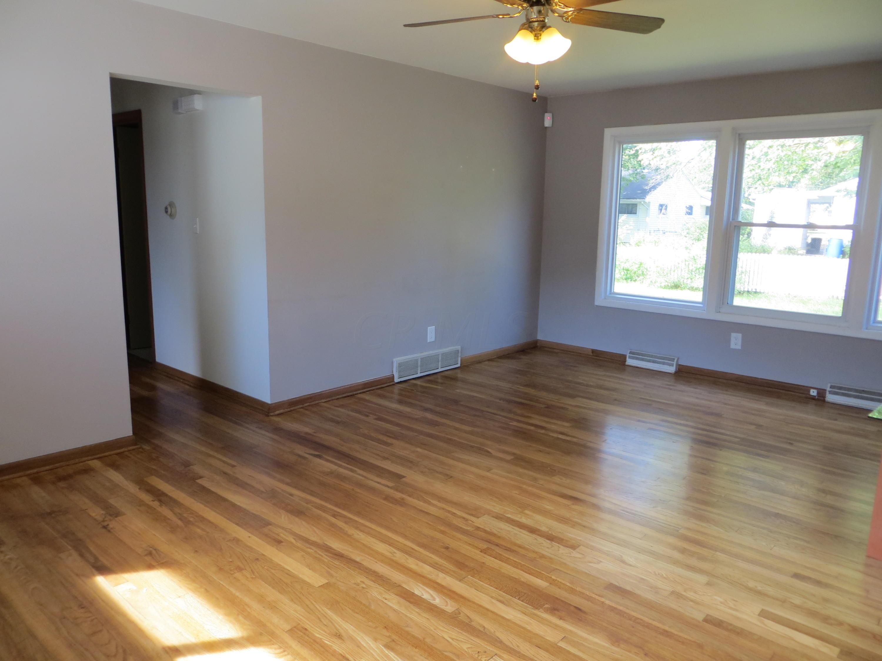212 Cherrington Road Westerville, OH 43081 - Photo 10 of 38