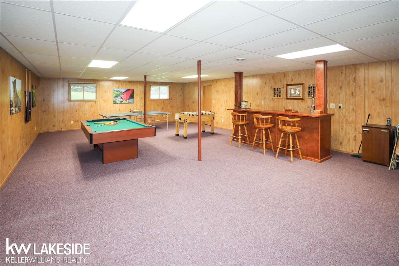 432 East Tienken Road Rochester Hills, MI 48306 - Photo 42 of 45