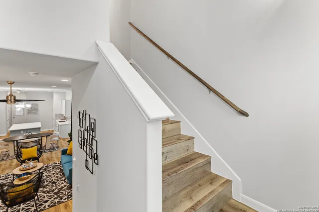 a view of entryway and hall