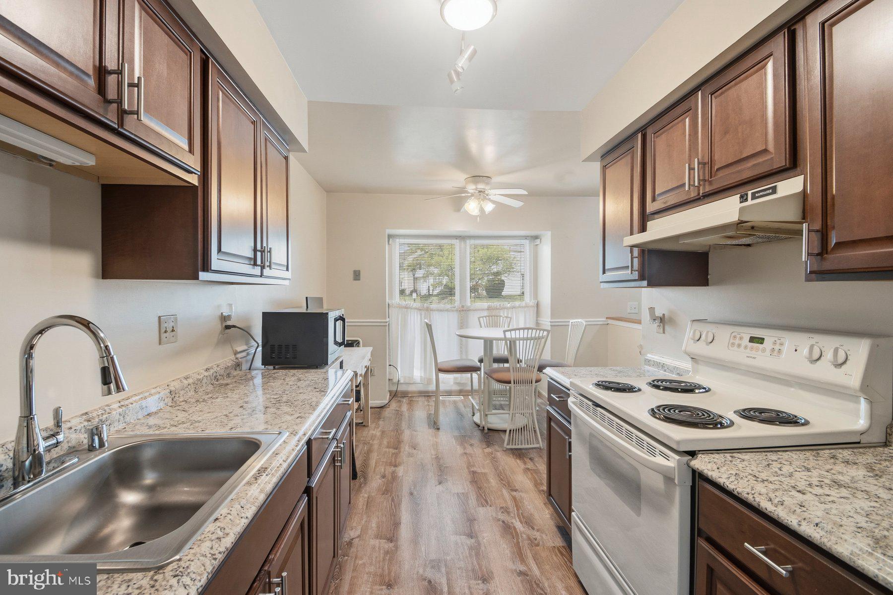 8153 Turn Loop Road Glen Burnie, MD 21061 - Photo 9 of 27