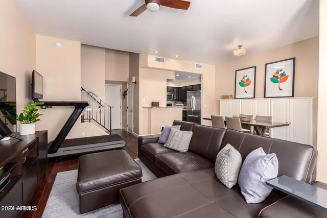 $1,850 | 5015 East Cheyenne Drive, Unit 23, Phoenix, AZ 85044