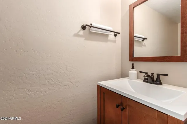 $1,850 | 5015 East Cheyenne Drive, Unit 23, Phoenix, AZ 85044