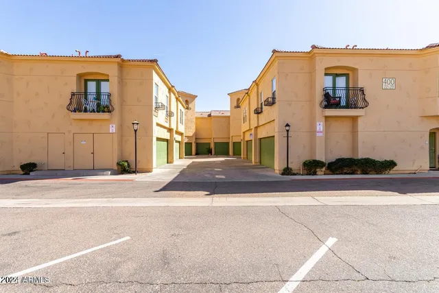 $1,850 | 5015 East Cheyenne Drive, Unit 23, Phoenix, AZ 85044
