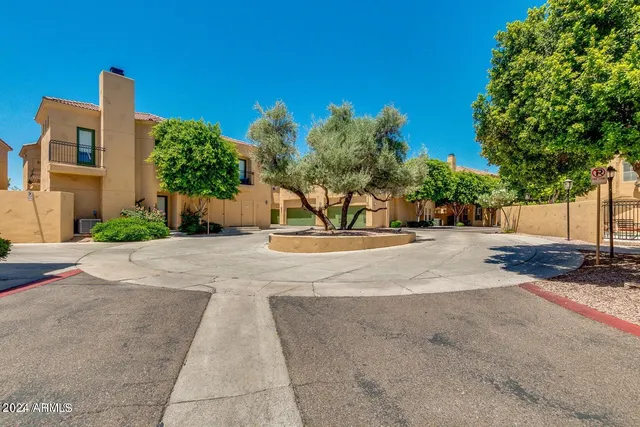 $1,850 | 5015 East Cheyenne Drive, Unit 23, Phoenix, AZ 85044