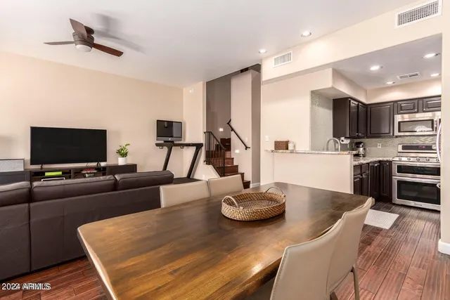 $1,850 | 5015 East Cheyenne Drive, Unit 23, Phoenix, AZ 85044