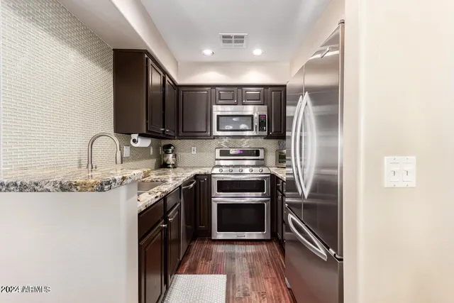 $1,850 | 5015 East Cheyenne Drive, Unit 23, Phoenix, AZ 85044