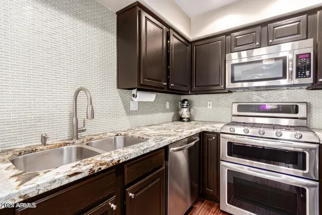 $1,850 | 5015 East Cheyenne Drive, Unit 23, Phoenix, AZ 85044