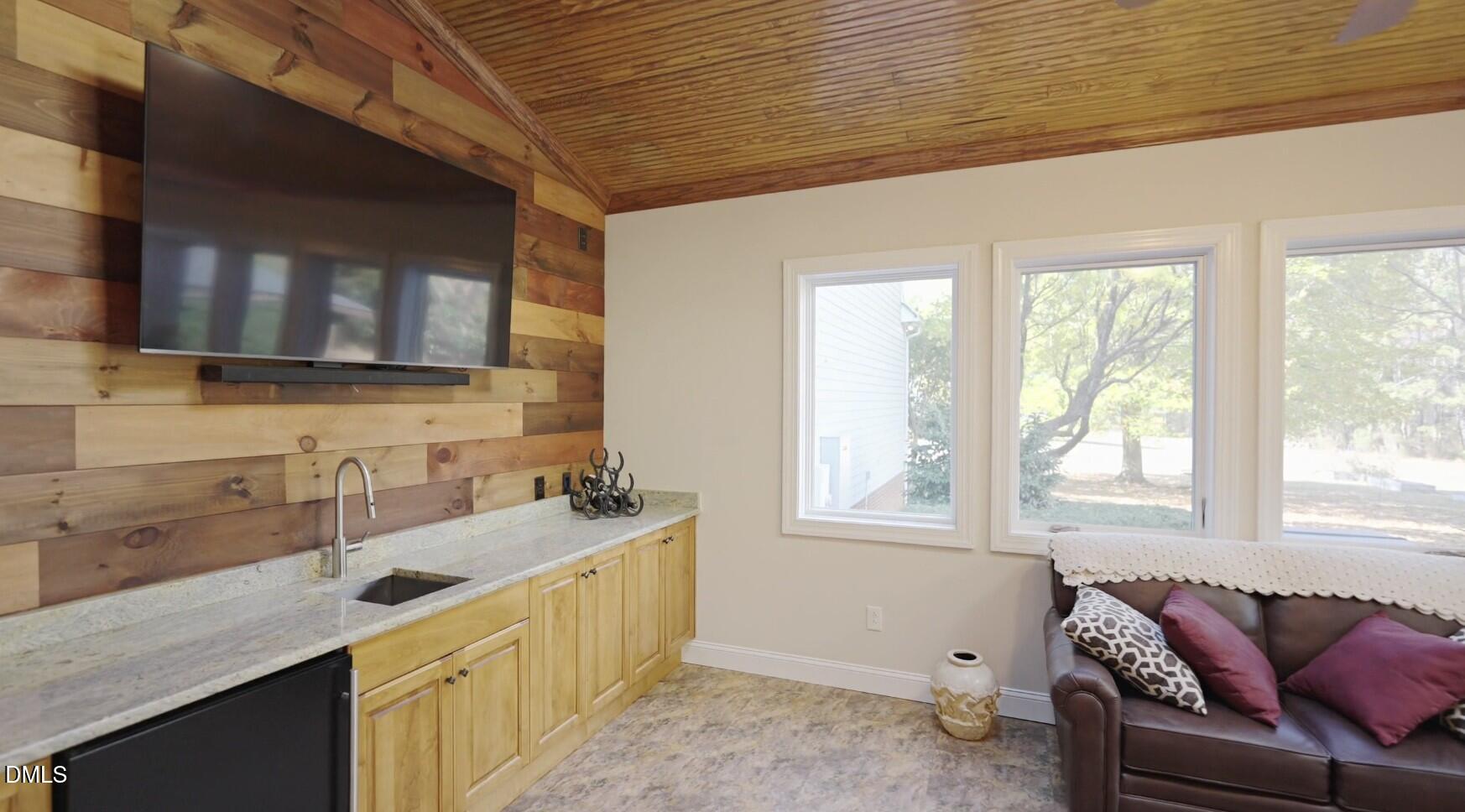 220 Jordan Narron Road Selma, NC 27576 - Photo 41 of 87 Sunroom