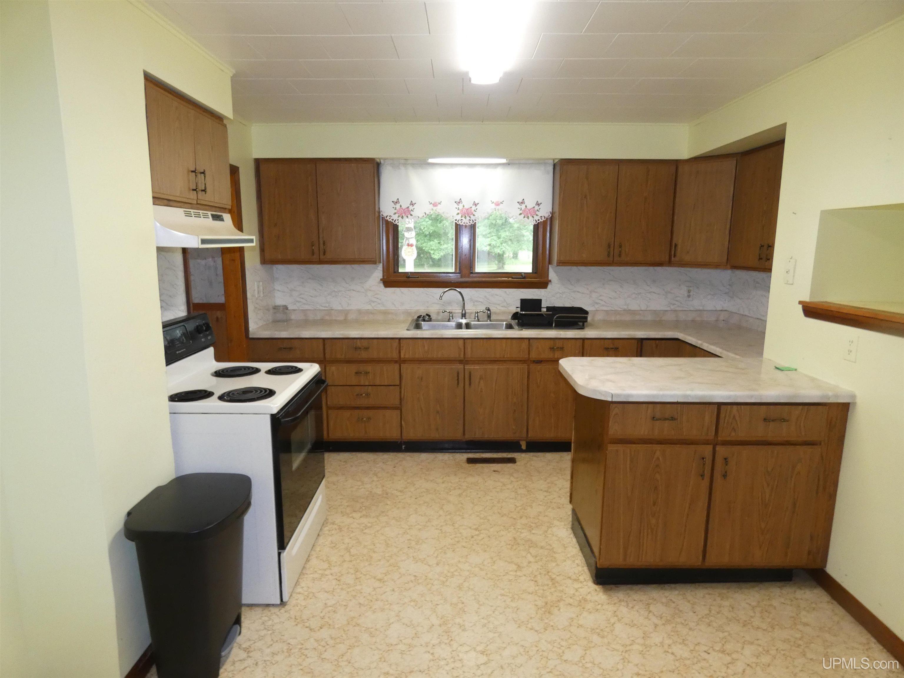 14753 1 Mile Road Bruce Crossing, MI 49912 - Photo 17 of 37