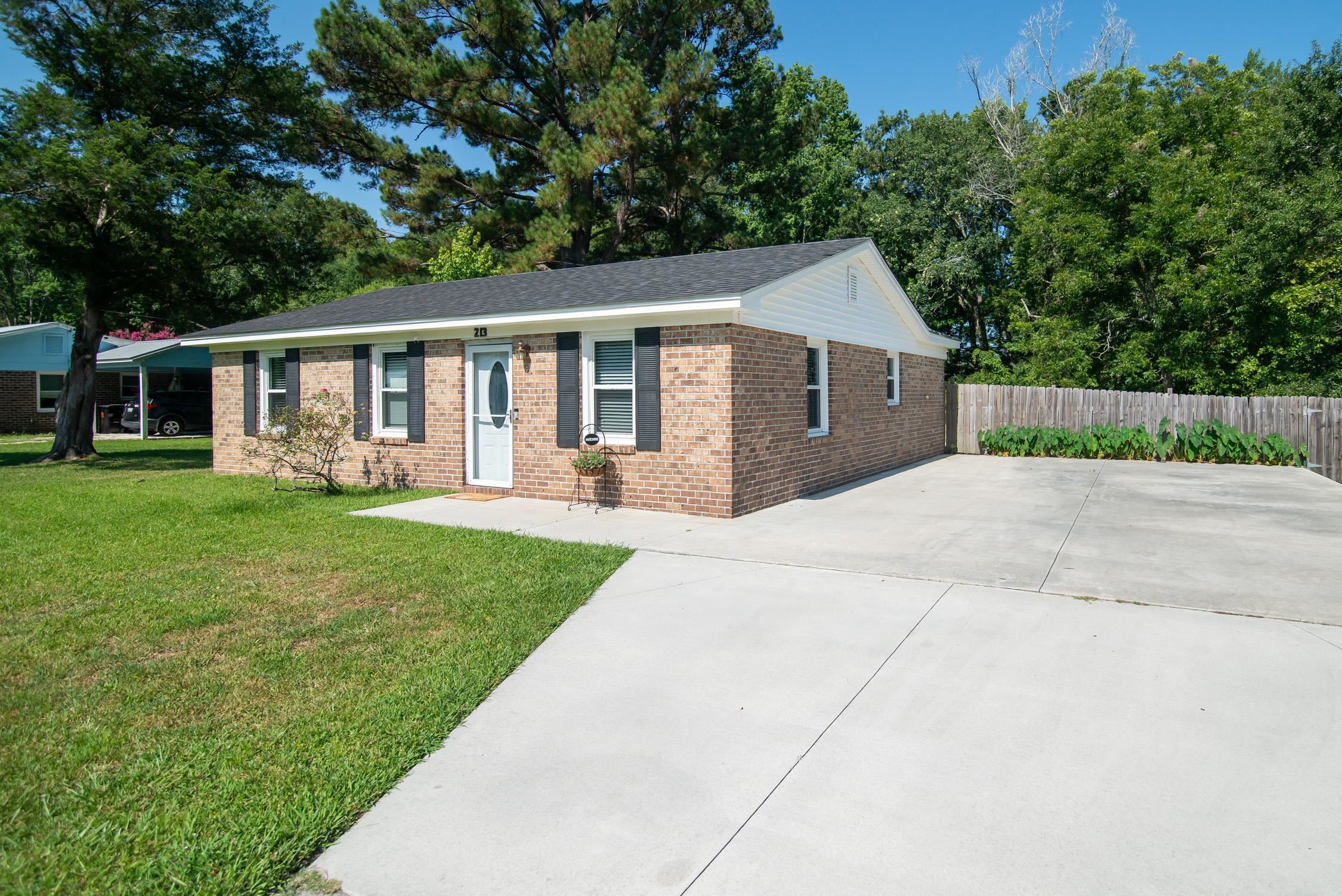 213 Gibson Street Georgetown, SC 29440 - Photo 6 of 62