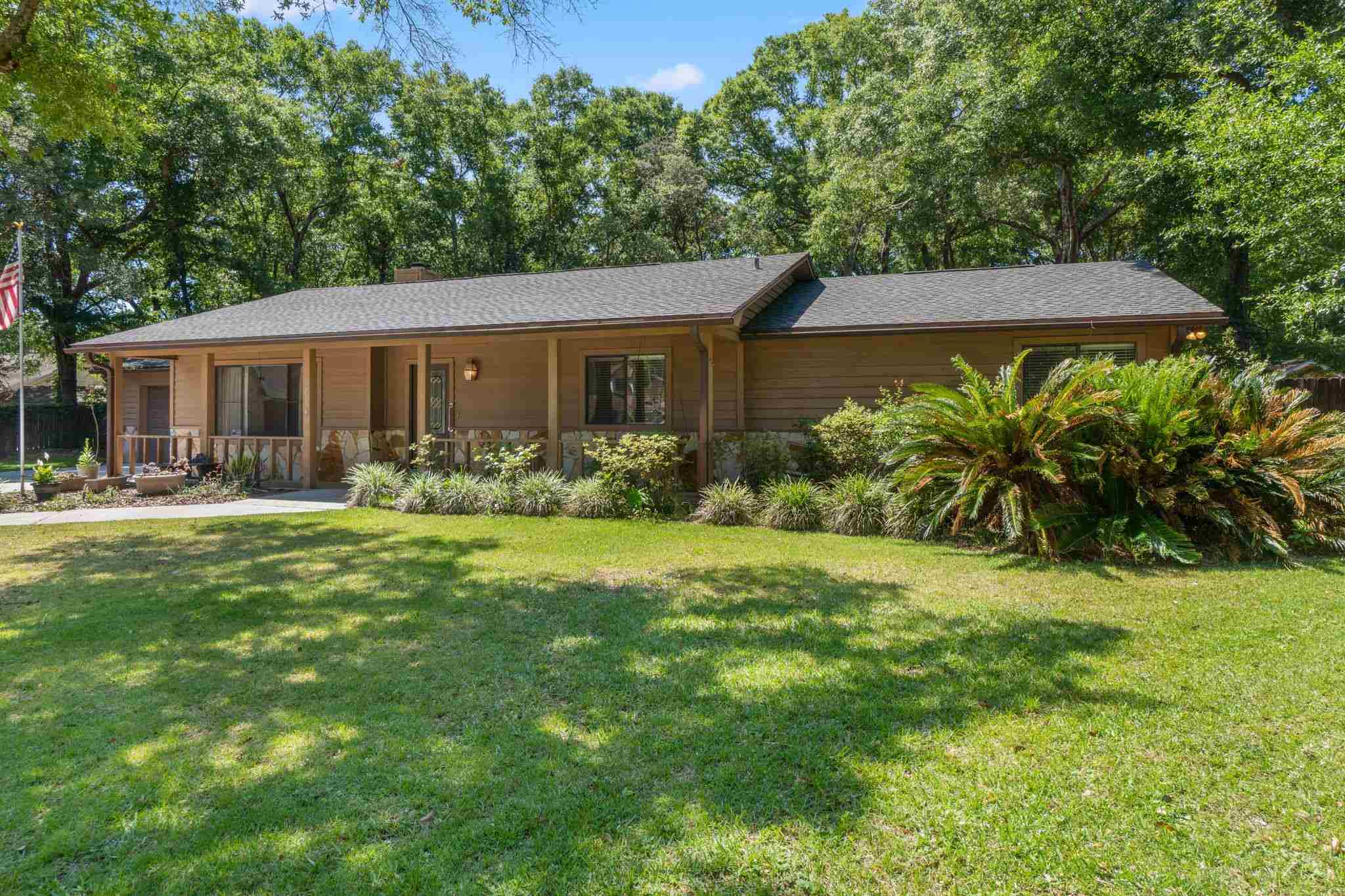 2734 Chickering Road Pensacola, FL 32514 - Photo 2 of 33 Gallery Image 2