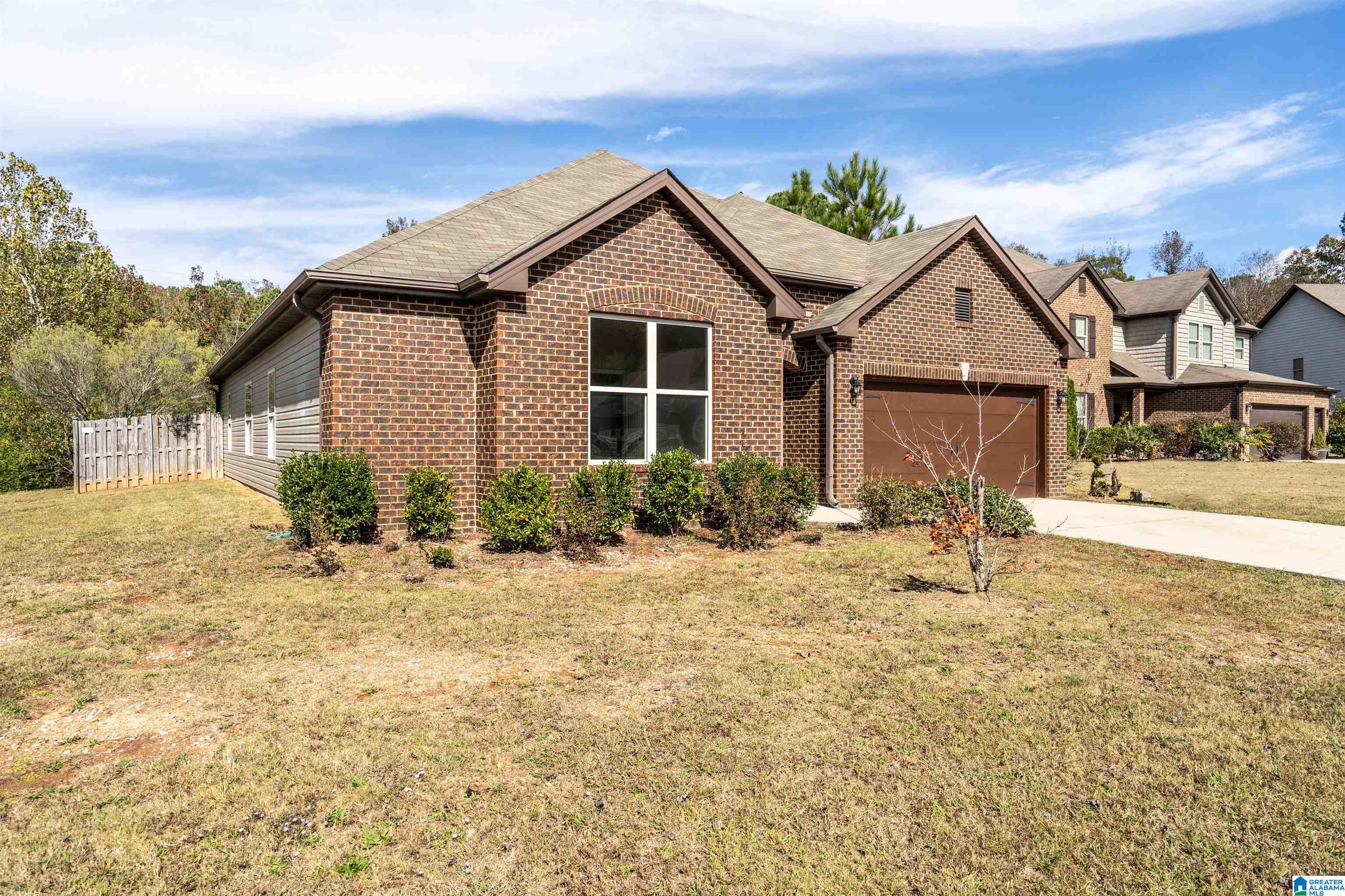321 Addison Drive Calera, AL 35040 - Photo 2 of 29