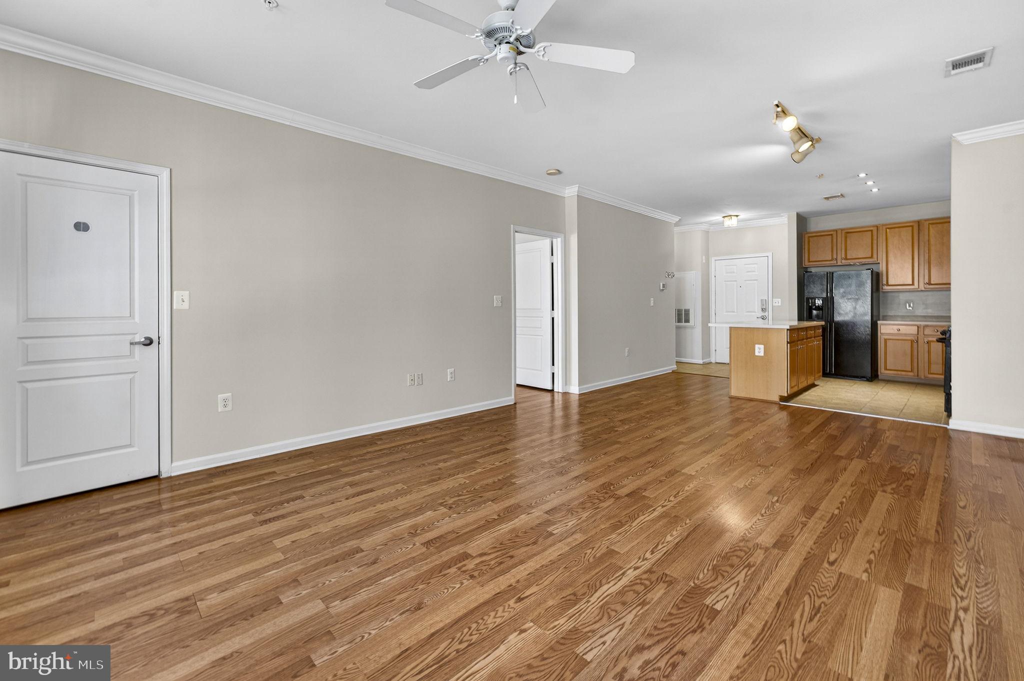 12001 Market Street, Unit 263 Reston, VA 20190 - Photo 12 of 36