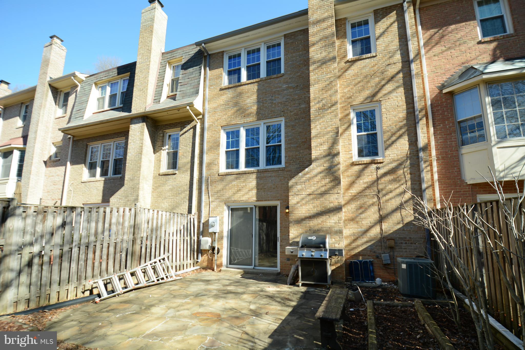 8985 Omega Court Springfield, VA 22152 - Photo 17 of 25 Stone Patio