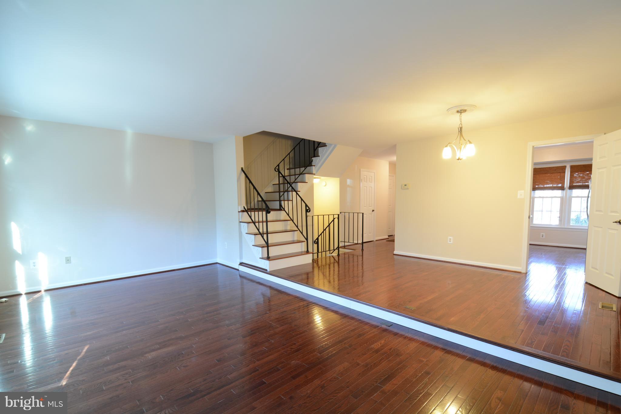 8985 Omega Court Springfield, VA 22152 - Photo 3 of 25 Living Room & Dinning Room Area
