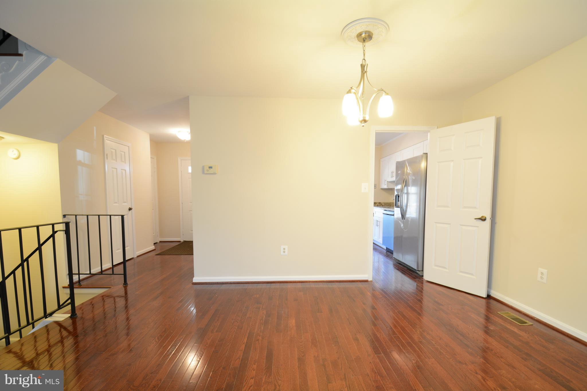 8985 Omega Court Springfield, VA 22152 - Photo 7 of 25 Dinning Room Area