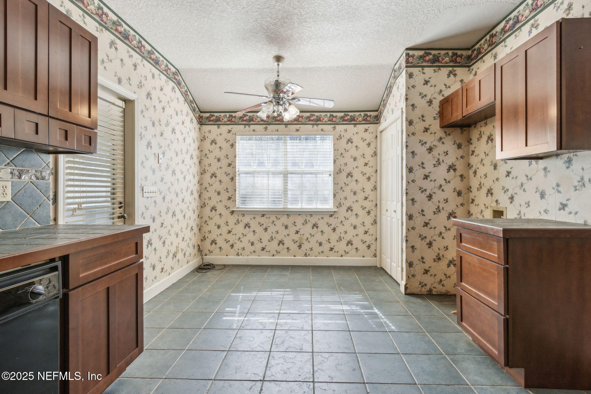 12267 Aladdin Road Jacksonville, FL 32223 - Photo 15 of 50 26-web-or-mls-12267 Aladdin Rd (38 of 73