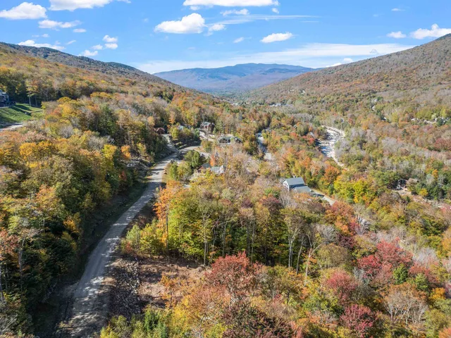 $399,000 | 9 Buck Road, Lincoln, NH 03251