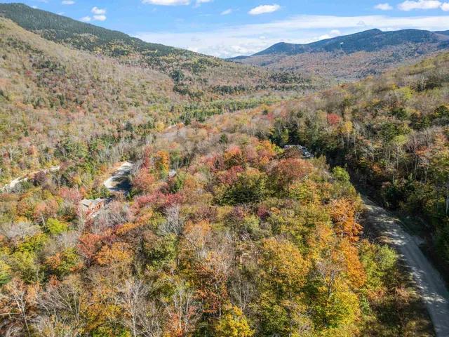 $399,000 | 9 Buck Road, Lincoln, NH 03251