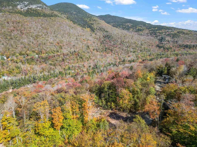 $399,000 | 9 Buck Road, Lincoln, NH 03251