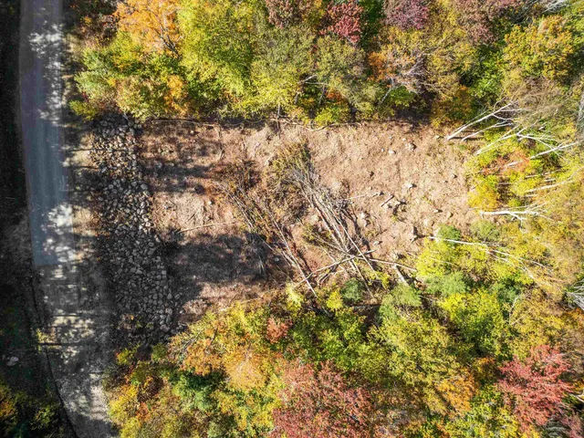 $399,000 | 9 Buck Road, Lincoln, NH 03251