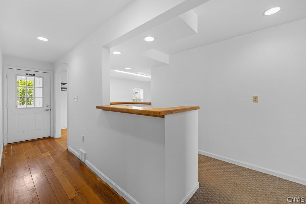 225 Broad Street Oneida, NY 13421 - Photo 13 of 34