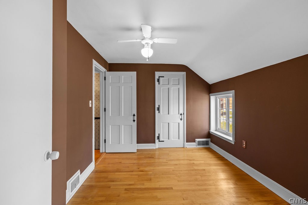 225 Broad Street Oneida, NY 13421 - Photo 23 of 34