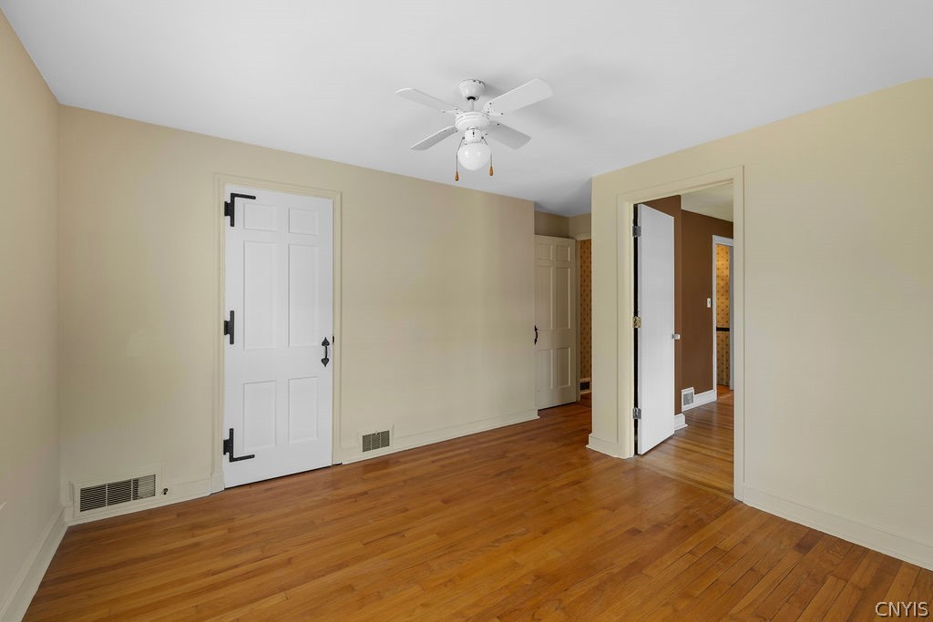 225 Broad Street Oneida, NY 13421 - Photo 24 of 34