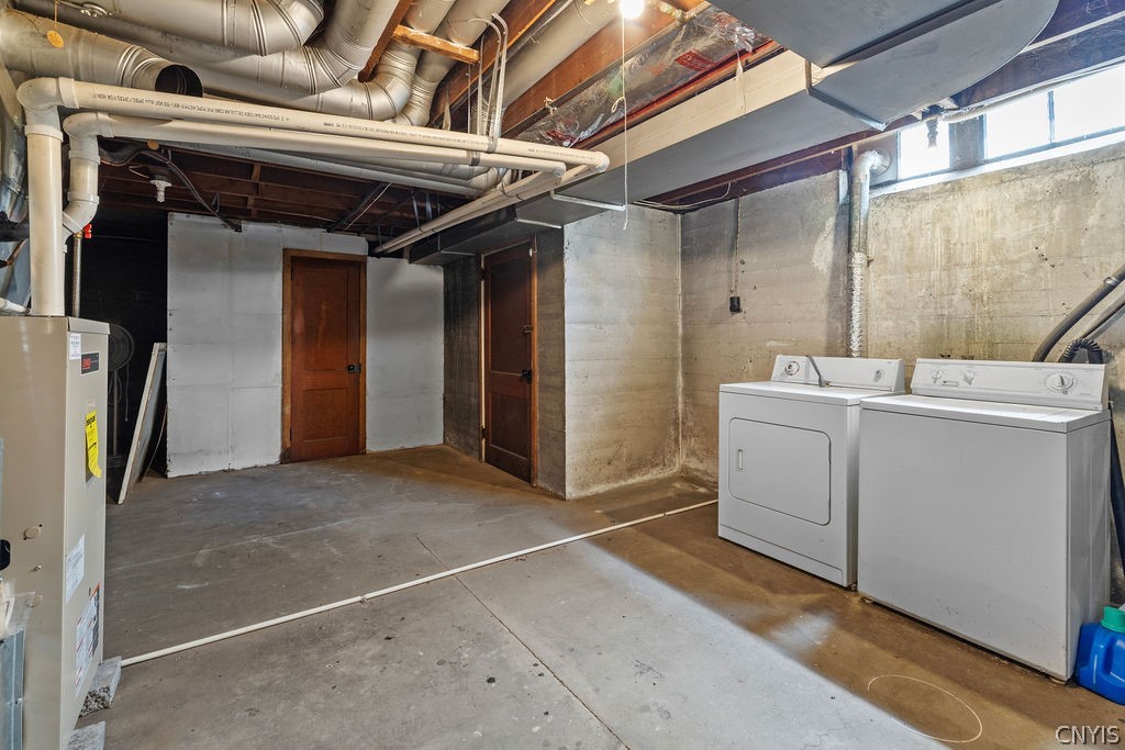 225 Broad Street Oneida, NY 13421 - Photo 32 of 34