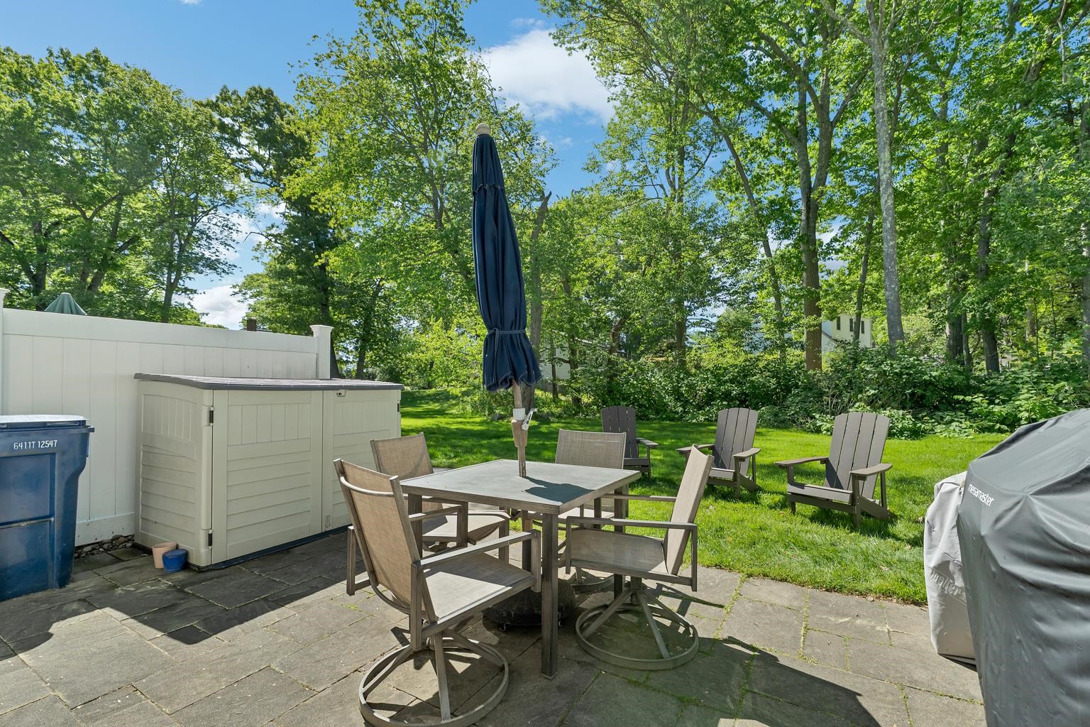 415 High Street, Unit 1 Hampton, NH 03842 - Photo 24 of 27 Gallery Image 24