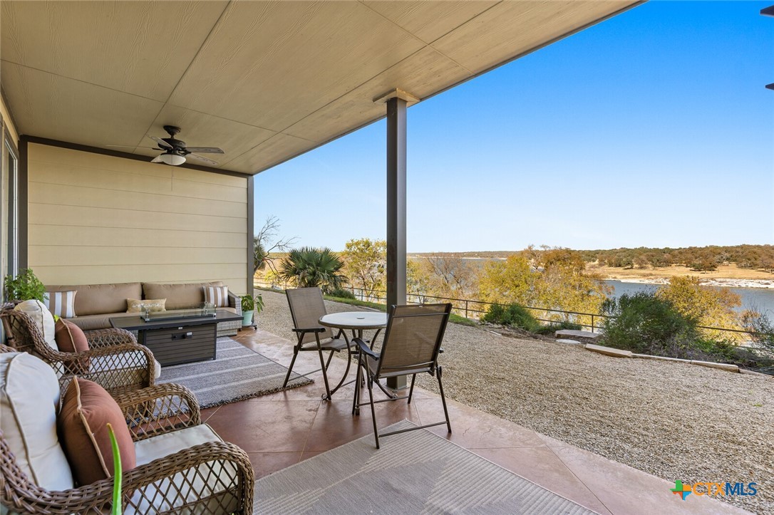 130 Sobrante Road, Unit 112 Belton, TX 76513 - Photo 33 of 48 a outdoor space with furniture