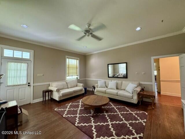 481 Greenfield Road Natchez, MS 39120 - Photo 25 of 52 Living Room 3