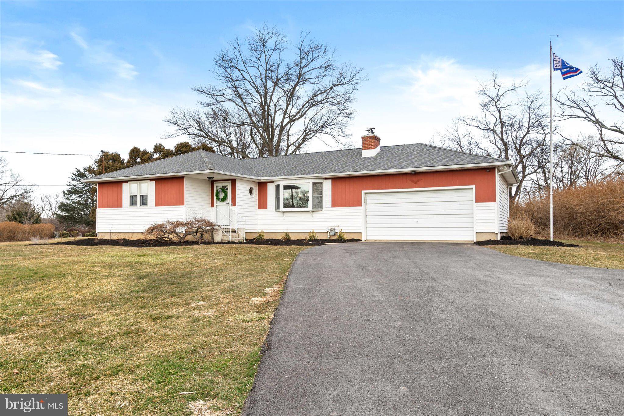 207 Sharon Road Robbinsville, NJ 08691 - Photo 1 of 35 Gallery Image 1