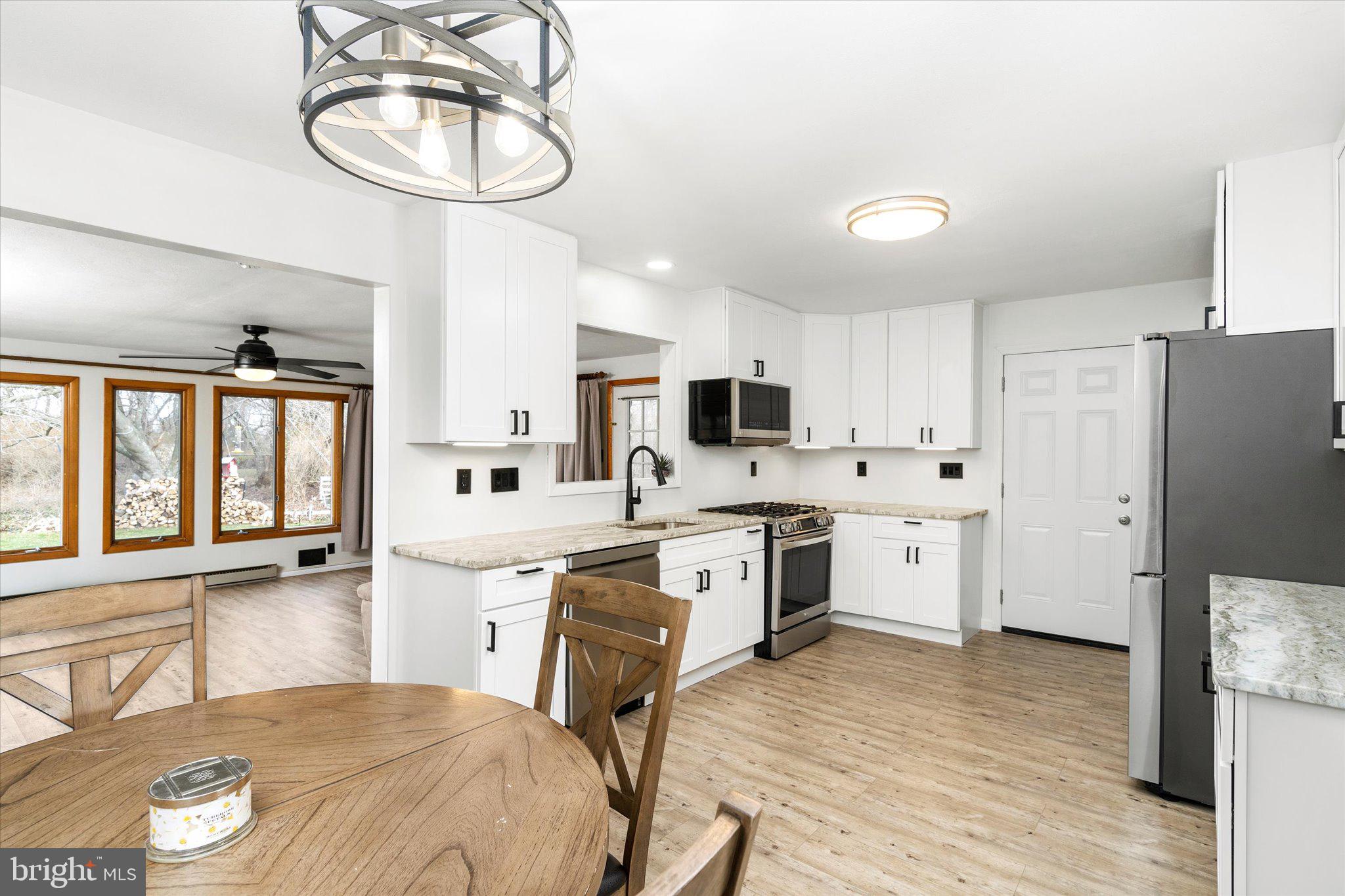 207 Sharon Road Robbinsville, NJ 08691 - Photo 11 of 35 Gallery Image 11