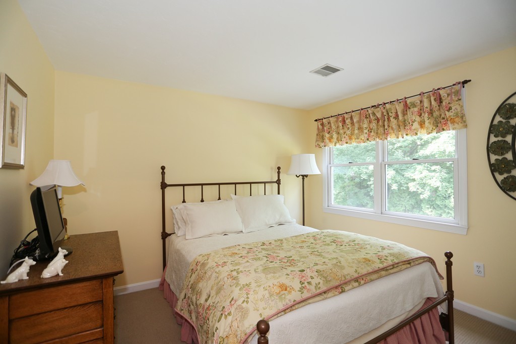 22 Stanton Street Wayland, MA 01778 - Photo 13 of 22 Gallery Image 13