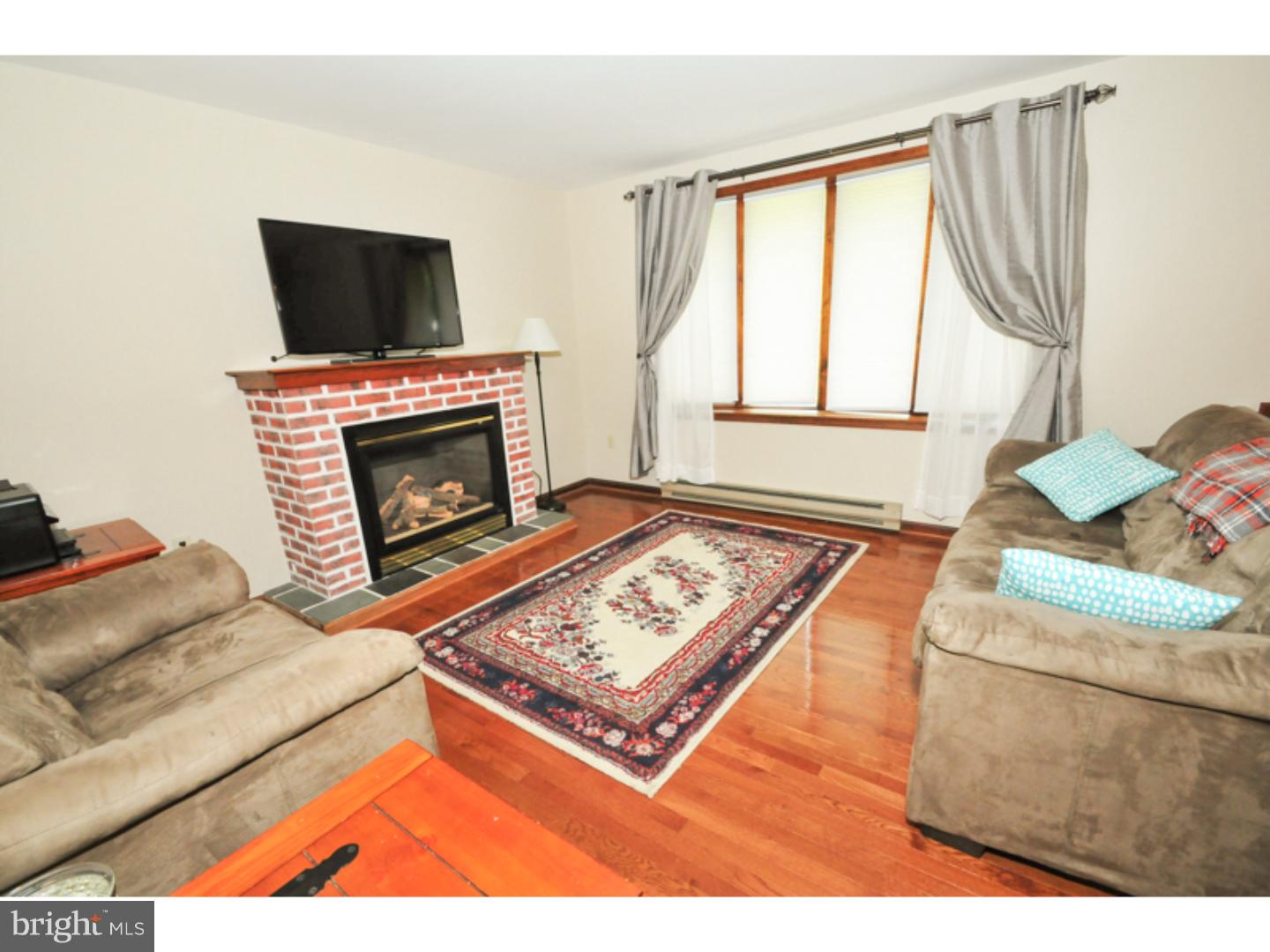 212 Winding Road Boyertown, PA 19512 - Photo 2 of 25 Gallery Image 2
