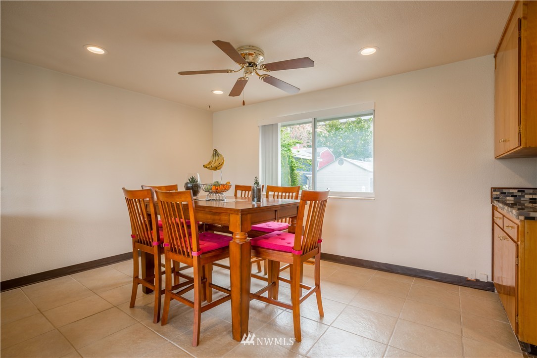 1413 South 27th Street Renton, WA 98055 - Photo 8 of 25